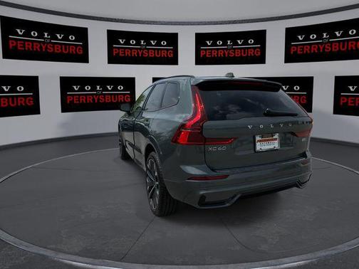 Forest Lake 2026 Volvo XC60 B5 Ultra