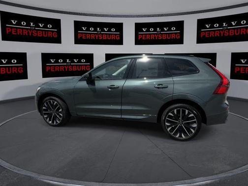 Forest Lake 2026 Volvo XC60 B5 Ultra