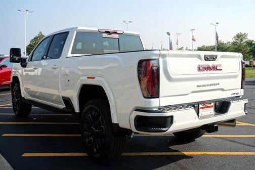 2025 GMC Sierra 2500 AT4