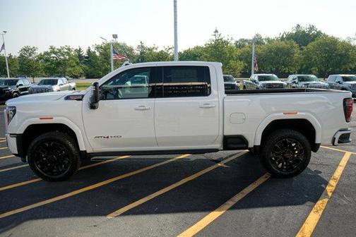 2025 GMC Sierra 2500 AT4