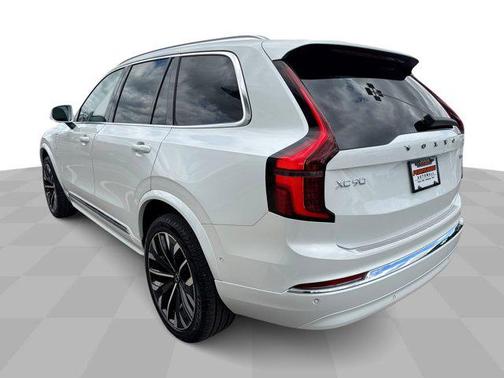 2025 Volvo XC90 Plug-In Hybrid T8 Plus 7-Seater
