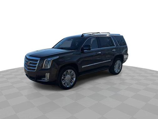 2017 Cadillac Escalade Platinum
