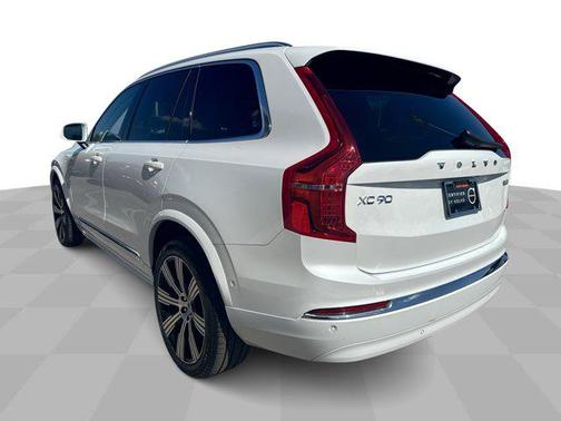 2023 Volvo XC90 B6 Ultimate 6-Seater