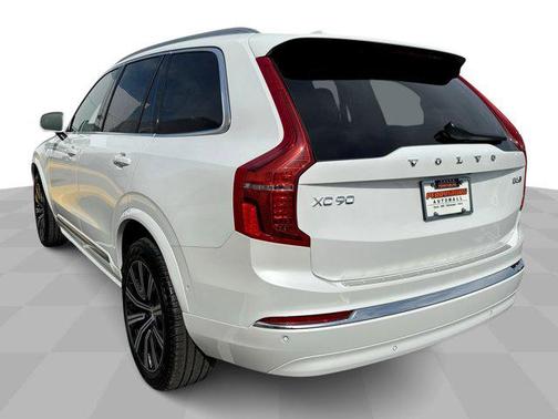 2025 Volvo XC90 Plus
