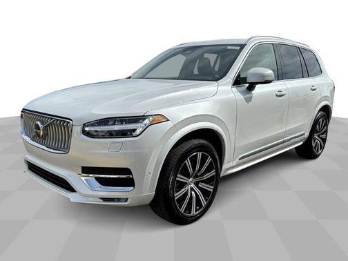 2025 Volvo XC90 Plus