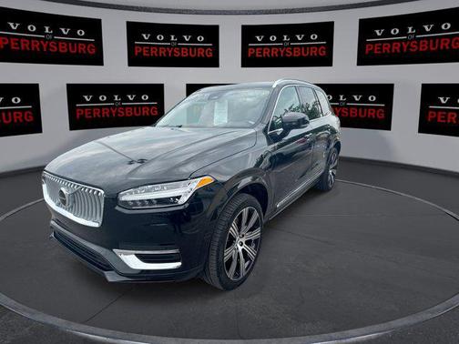 2025 Volvo XC90 Plug-In Hybrid T8 Core 7-Seater