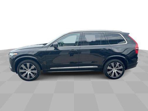 2025 Volvo XC90 Plug-In Hybrid T8 Core 7-Seater