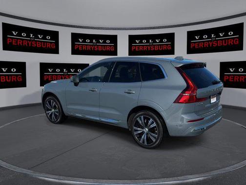 2023 Volvo XC60 B5 Plus Bright Theme