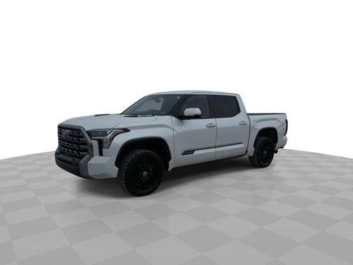 2024 Toyota Tundra Hybrid Platinum