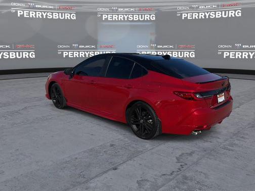 Supersonic Red/Midnight Black Metallic 2025 Toyota Camry XSE