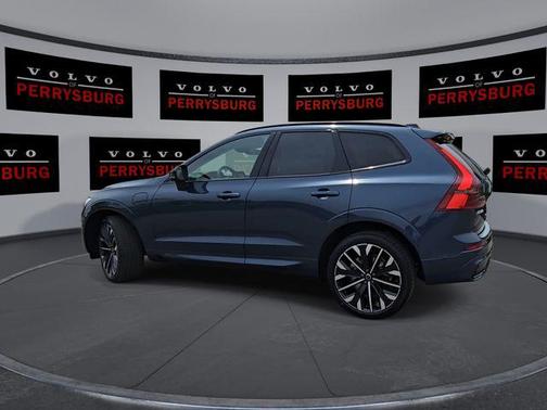 Denim Blue Metallic 2026 Volvo XC60 Plug-In Hybrid Ultra, T8 AWD Electric/Gasoline, Dark