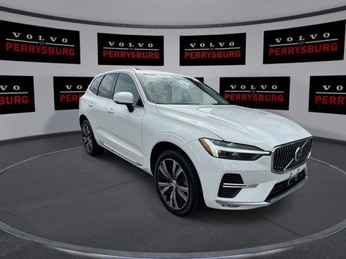 2022 Volvo XC60 B5 Inscription