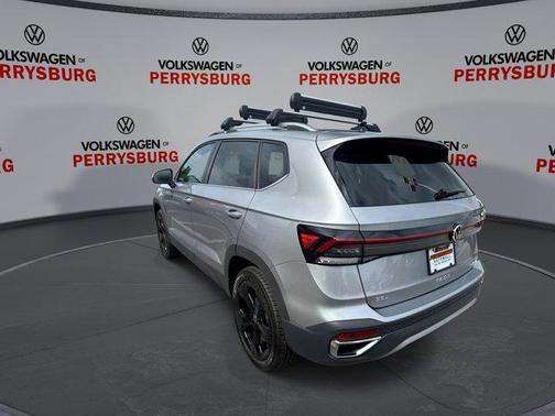 2025 Volkswagen Taos 1.5T SEL