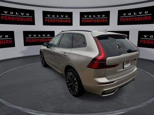 2026 Volvo XC60 B5 Ultra