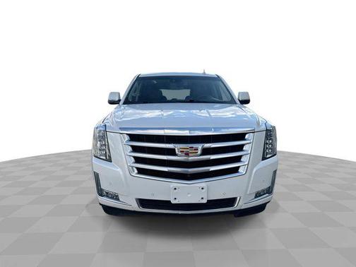 2016 Cadillac Escalade Luxury