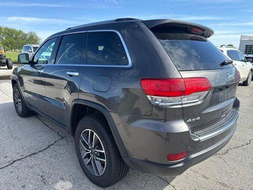 Granite Crystal Metallic Clearcoat 2019 Jeep Grand Cherokee Limited