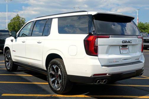 2025 GMC Yukon XL 4WD AT4 Ultimate