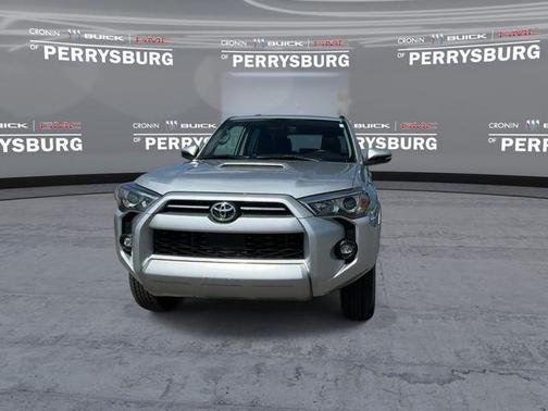 Classic Silver Metallic 2024 Toyota 4Runner TRD Off Road Premium