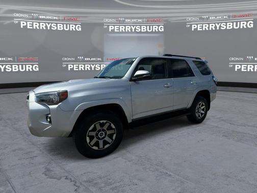 Classic Silver Metallic 2024 Toyota 4Runner TRD Off Road Premium