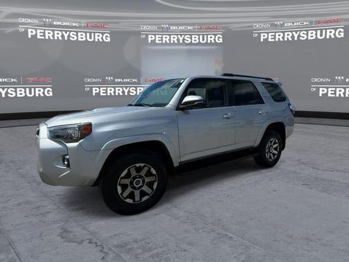 Classic Silver Metallic 2024 Toyota 4Runner TRD Off Road Premium