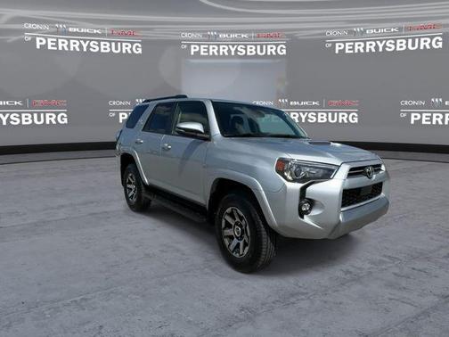 Classic Silver Metallic 2024 Toyota 4Runner TRD Off Road Premium