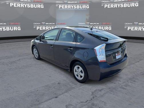 Winter Gray Metallic 2010 Toyota Prius III
