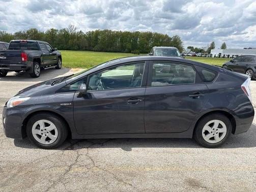 Winter Gray Metallic 2010 Toyota Prius III