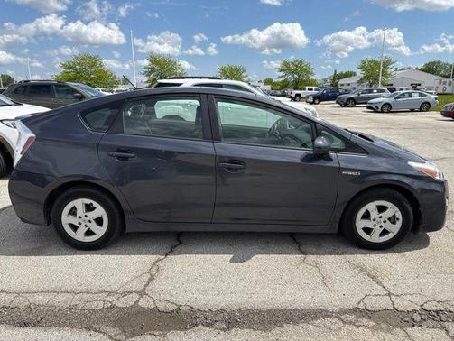 Winter Gray Metallic 2010 Toyota Prius III