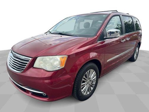 2014 Chrysler Town & Country Touring-L