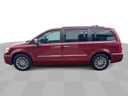 2014 Chrysler Town & Country Touring-L