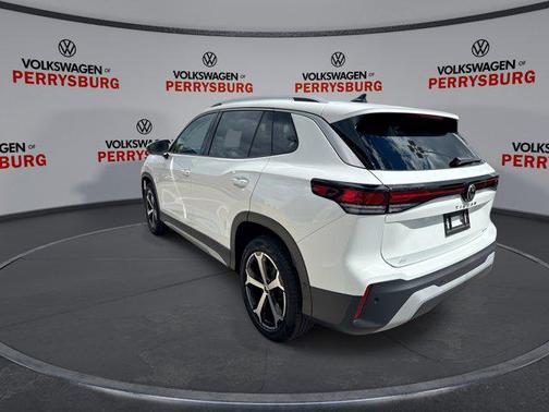 2025 Volkswagen Tiguan 2.0T SE 4MOTION