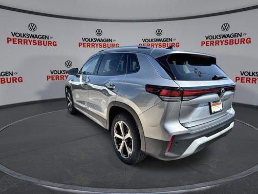 2025 Volkswagen Tiguan 2.0T SE 4MOTION