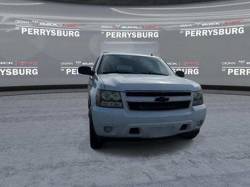 Summit White 2011 Chevrolet Tahoe LT