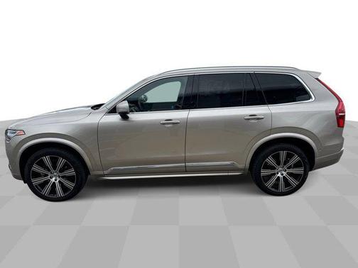 2024 Volvo XC90 B6 Ultimate Bright Theme 7-Seater