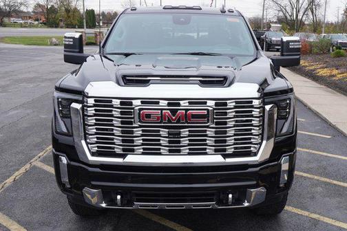 2025 GMC Sierra 2500 Denali