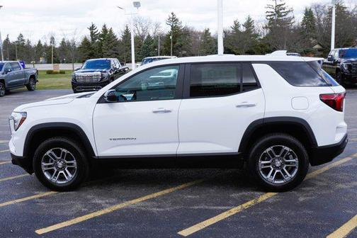 2025 GMC Terrain FWD Elevation