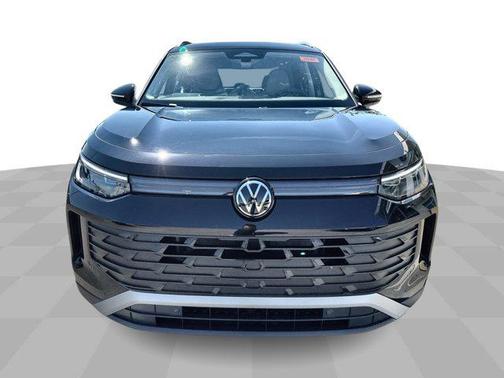 2025 Volkswagen Tiguan 2.0T SE 4MOTION