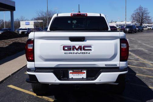 2025 GMC Canyon Elevation