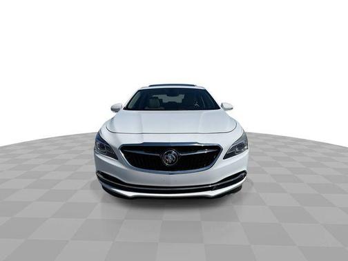 Summit White 2018 Buick LaCrosse Essence