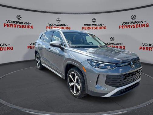 2025 Volkswagen Tiguan 2.0T SE 4MOTION