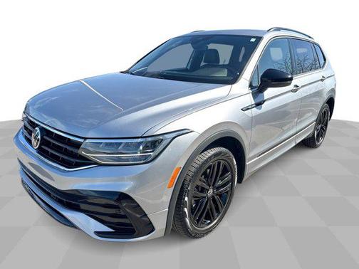 2022 Volkswagen Tiguan 2.0T SE R-Line Black 4MOTION