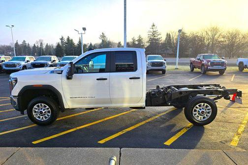 2026 GMC Sierra 2500 Pro