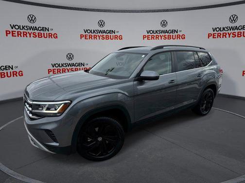 2022 Volkswagen Atlas 2.0T SE w/Technology