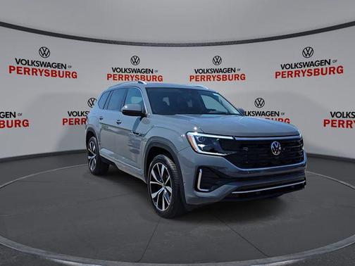 Pure Gray 2026 Volkswagen Atlas 2.0T SEL Premium R-Line 4MOTION