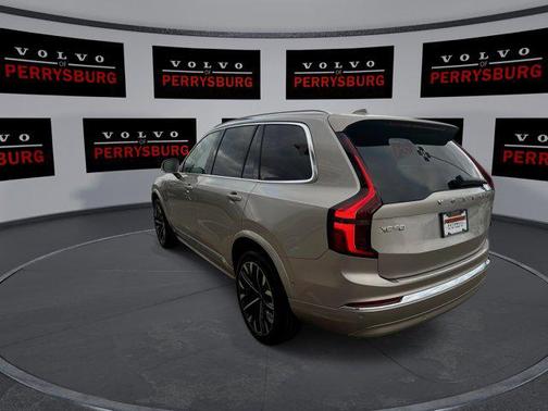 2026 Volvo XC90 B6 Plus 7-Seater