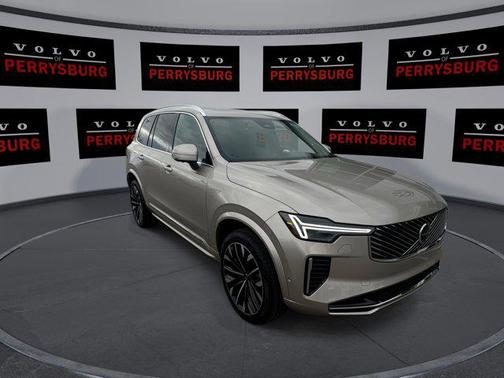 2026 Volvo XC90 B6 Plus 7-Seater