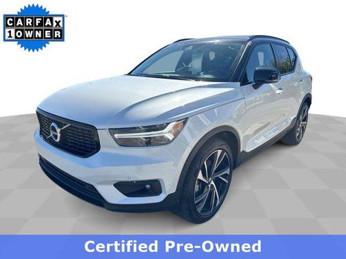2021 Volvo XC40 T5 R-Design