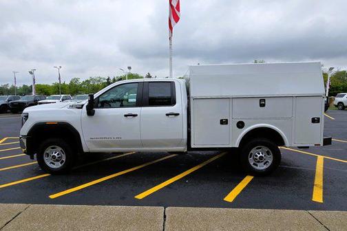 2025 GMC Sierra 2500 Base