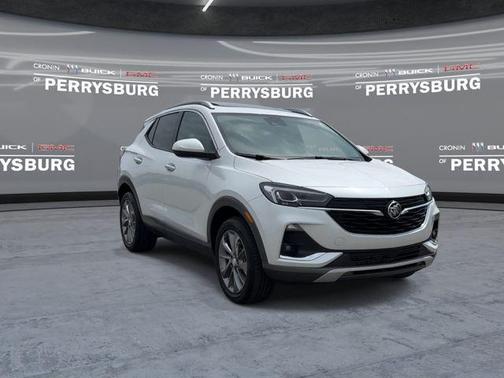 White Frost Tricoat 2022 Buick Encore GX Essence