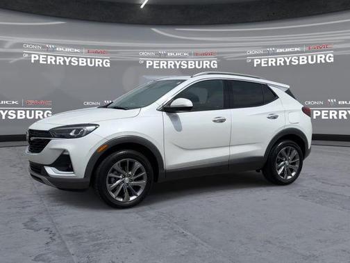 White Frost Tricoat 2022 Buick Encore GX Essence